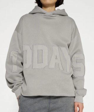 10Days Statement-Hoodie